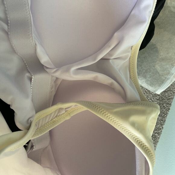 Modern One Shoulder One Piece Swimsuit - Picture 5 of 8